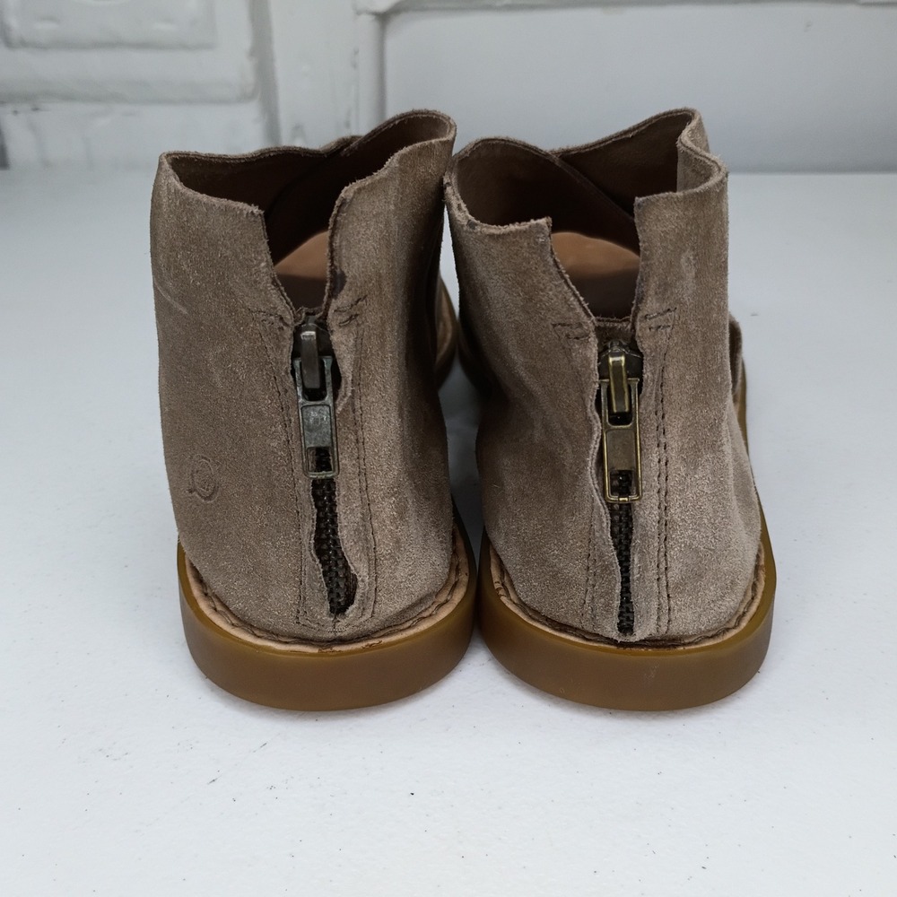 Born Iwa comfort crisscross flat sandals sz 11 taupe tan suede - Picture 3 of 6